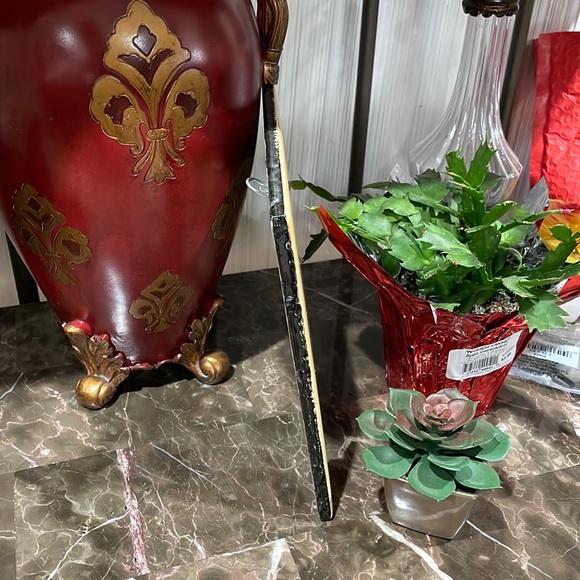 G E Mullan Tile - Picture 13 of 16